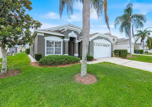 Photo 2 of Single family home for sale at 8055 King Palm Cir, Kissimmee, FL 34747 | MLS# O6414590 | Listing updated on 2026-09-20