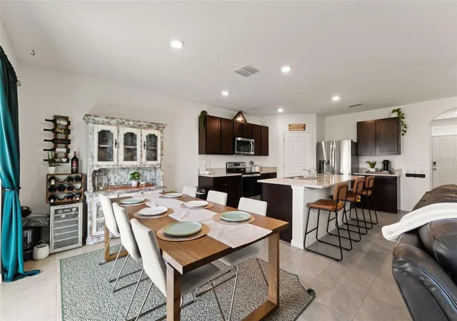 3rd image of 33567 Hamilton Hill Ln, Wesley Chapel, FL 33545 | MLS# W7886498