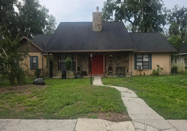 Single family home for sale at 113 Locust Dr, Brandon, FL 33511 | MLS# TB8516573 | Listing updated on 2026-06-25