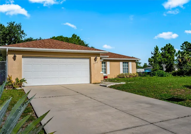 Homes for sale in Lehigh Acres, FL | 1103 Lee Ave, Lehigh Acres, FL 33972 | MLS# C7527023