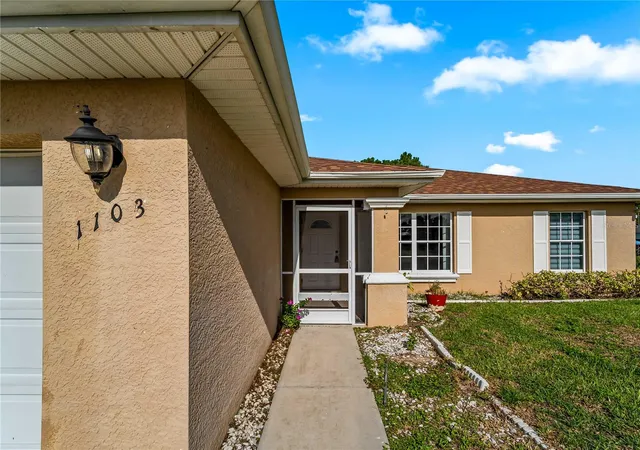 Homes for sale in Lehigh Acres, FL | 1103 Lee Ave, Lehigh Acres, FL 33972 | MLS# C7527023