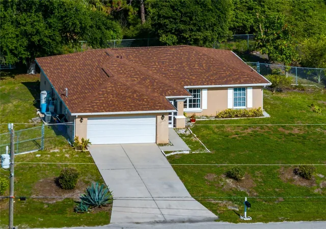 Homes for sale in Lehigh Acres, FL | 1103 Lee Ave, Lehigh Acres, FL 33972 | MLS# C7527023
