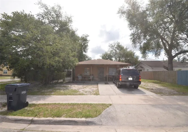 Photo 1 of Single family home for sale at 1903 E 23rd Avenue, Tampa, FL 33605 | MLS# TB8516596 | Listing updated on 2026-06-23