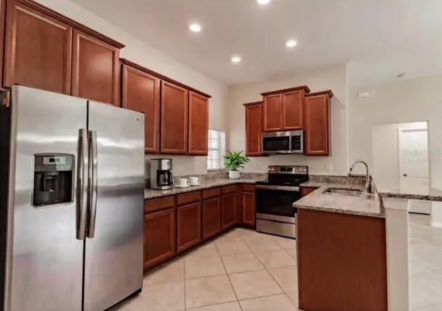 3rd image of 18591 Briar Oaks Dr, Hudson, FL 34667 | MLS# O6414610