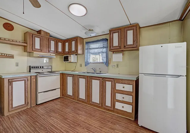4th image of 10339 Marinette Ave, Hudson, FL 34667 | MLS# TB8516601