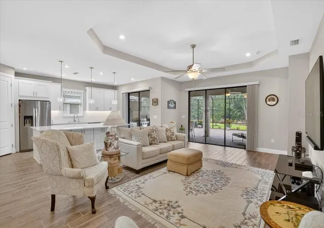 Homes for sale in Palmetto, FL | 11014 Wicker Park Pl, Palmetto, FL 34221 | MLS# A4696257