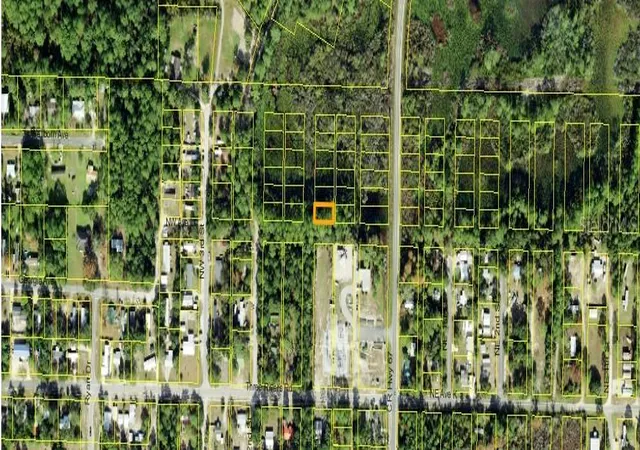 Photo 1 of Land for sale at 1302 Nw 1st Street, Carrabelle, FL 32322 | MLS# A4696258 | Listing updated on 2026-08-07