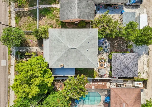 5th image of 4621 9th Avenue N, Saint Petersburg, FL 33713 | MLS# TB8516604
