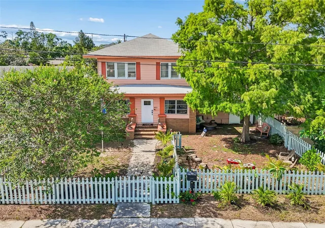 4th image of 4621 9th Avenue N, Saint Petersburg, FL 33713 | MLS# TB8516604