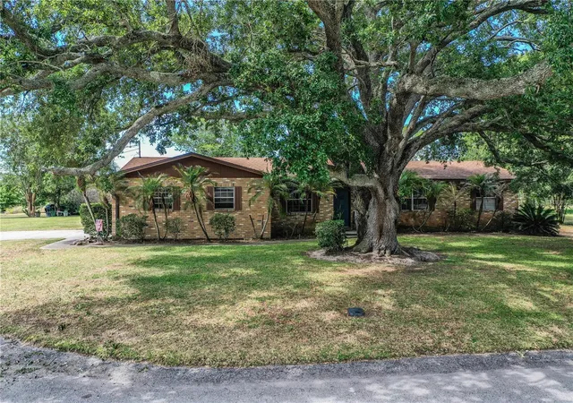 1st image of 3533 Crestwood Ct, Lakeland, FL 33812 | MLS# L4962543