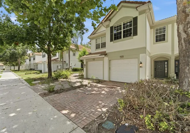 Photo 2 of Townhouse for sale at 6843 Sperone St, Orlando, FL 32819 | MLS# O6414654 | Listing updated on 2026-10-08