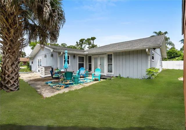Photo 3 of Single family home for sale at 1945 Fern Palm Dr, Edgewater, FL 32141 | MLS# NS1088450 | Listing updated on 2026-10-16