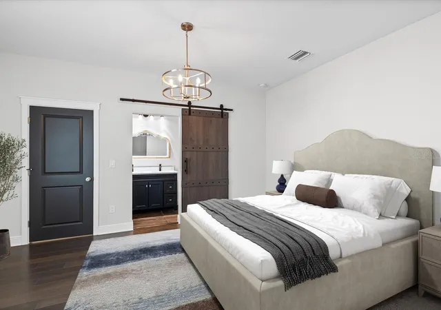 4th image of 2107 W Cherry St, Tampa, FL 33607 | MLS# TB8516669