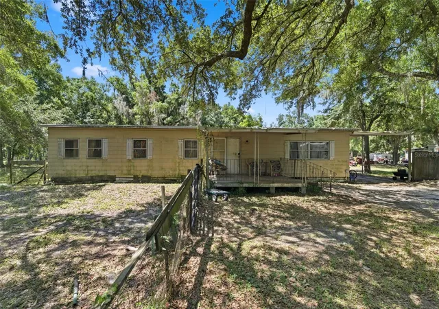 Photo 3 of Land for sale at 17214 Chinaberry Rd, Lutz, FL 33558 | MLS# TB8516675 | Listing updated on 2026-10-05