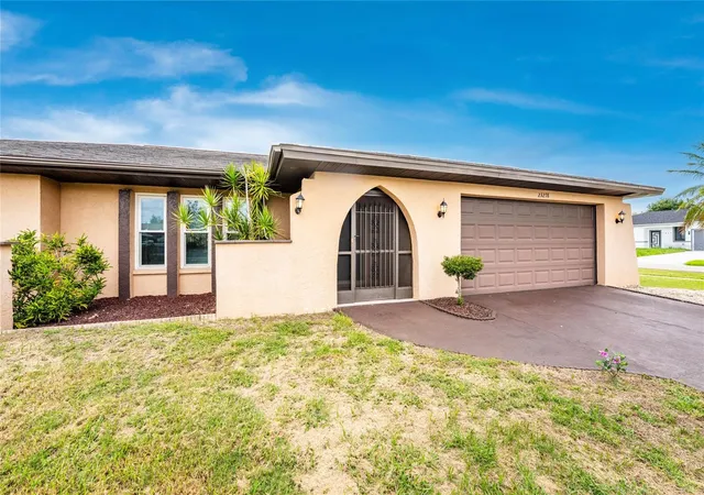Photo 1 of Single family home for sale at 23278 Mcnamee Ave, Punta Gorda, FL 33980 | MLS# C7527033 | Listing updated on 2026-09-01