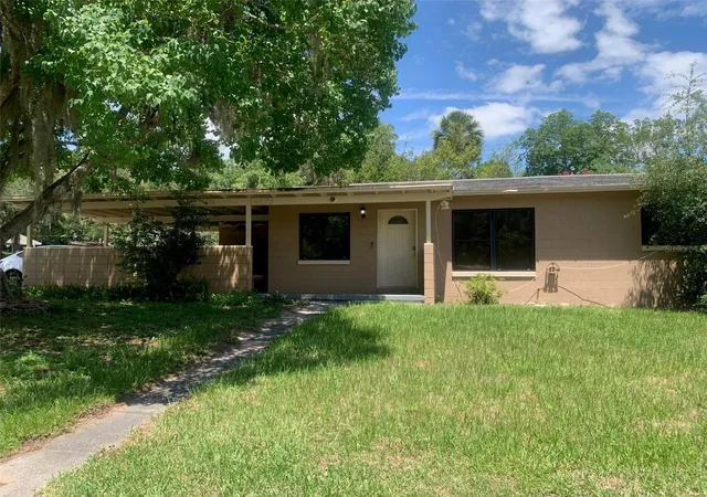 2nd image of 1406 Pembrook Dr, Leesburg, FL 34748 | MLS# O6414675