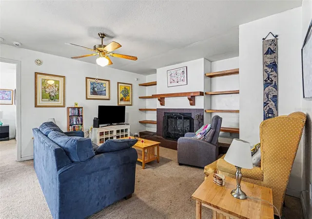 Photo 5 of Single family home for sale at 4 Carmona Way, Kissimmee, FL 34758 | MLS# O6414685 | Listing updated on 2026-09-02