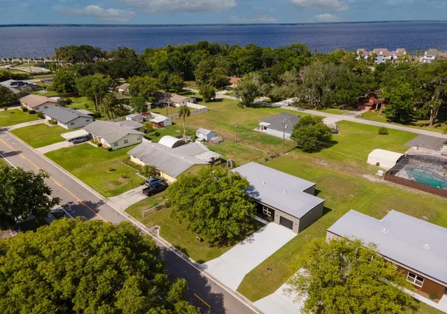 Homes for sale in Sanford, FL | 455 Riverview Ave, Sanford, FL 32771 | MLS# O6414686