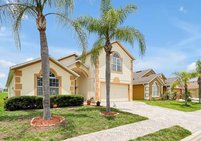Photo 2 of Single family home for sale at 816 Knightsbridge Cir, Davenport, FL 33896 | MLS# S5151442 | Listing updated on 2026-08-06