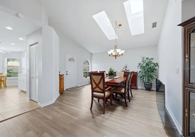 Photo 3 of Single family home for sale at 1468 Turnberry Dr, Venice, FL 34292 | MLS# N6144630 | Listing updated on 2026-08-04