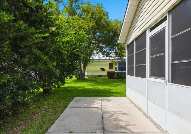 3rd image of 25110 Bellevue, Leesburg, FL 34748 | MLS# G5113423