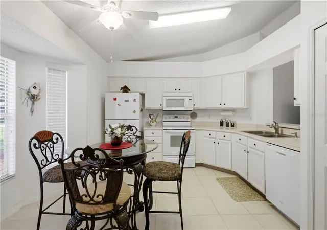 5th image of 25110 Bellevue, Leesburg, FL 34748 | MLS# G5113423