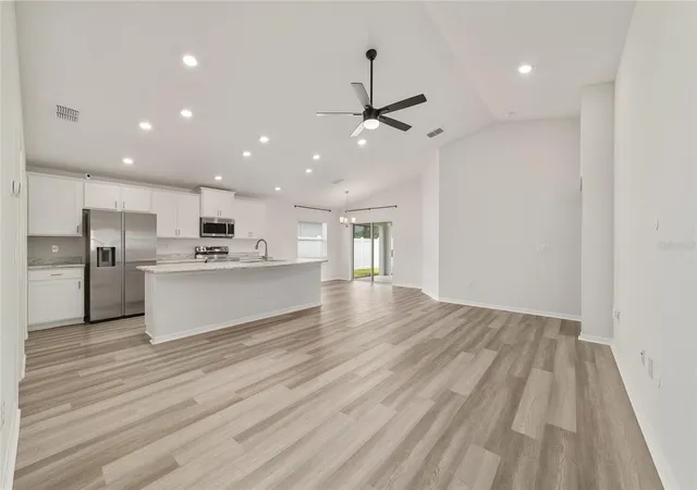 5th image of 9039 Se 44Th Ct, Ocala, FL 34480 | MLS# OM726186