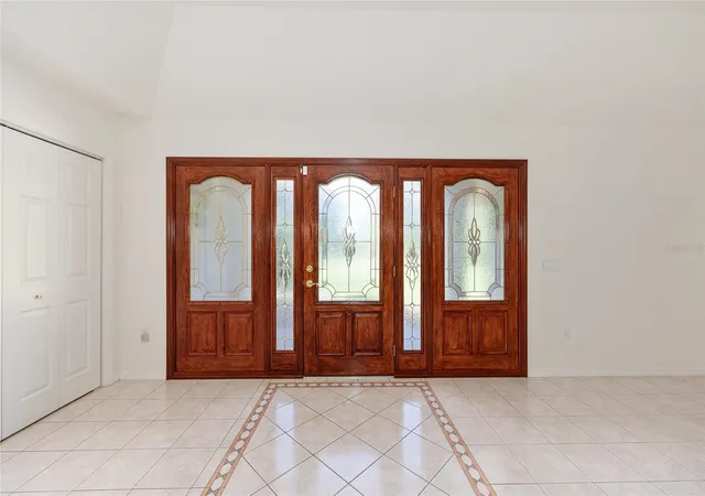 Photo 4 of Sale Pending at 2657 W Hampshire St, Inverness, FL 34453 | MLS# OM726187 | Listing updated on 2026-09-12