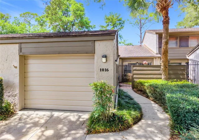 Homes for sale in Casselberry, FL | 1016 Sherrywood St, Casselberry, FL 32730 | MLS# O6414704