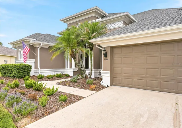 Photo 4 of Single family home for sale at 23534 Gracewood Cir, Land O Lakes, FL 34639 | MLS# TB8516710 | Listing updated on 2026-08-28