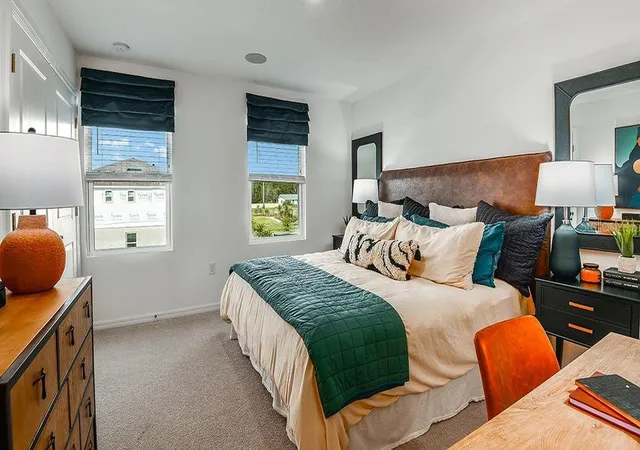 Photo 4 of Townhouse for sale at 10617 Orbit Ter, Sarasota, FL 34241 | MLS# A4696319 | Listing updated on 2026-10-05
