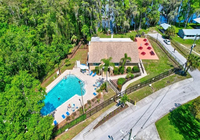 37th image of 999 Gillespie Dr, Palm Harbor, FL 34684 | MLS# TB8516714