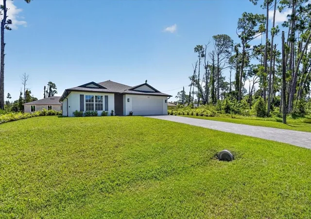 5th image of 2362 Hagoplan Ln, North Port, FL 34288 | MLS# N6144632