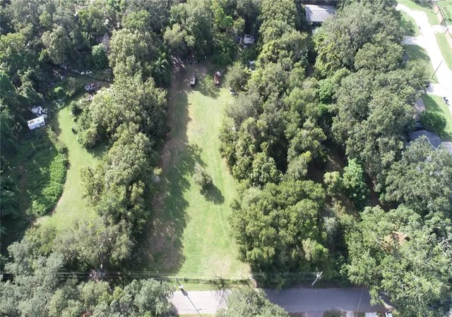 Photo 3 of Single family home for sale at 3800 S Tampa Ave, Orlando, FL 32839 | MLS# O6414713 | Listing updated on 2026-06-10