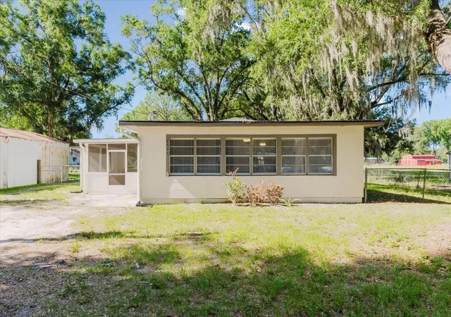 Photo 1 of Single family home for sale at 2531 Hebb Rd, Auburndale, FL 33823 | MLS# P4938963 | Listing updated on 2026-10-06