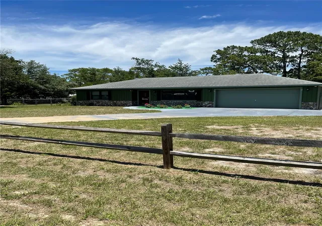 3rd image of 7223 S Sesame Street Ter, Homosassa, FL 34446 | MLS# TB8516722