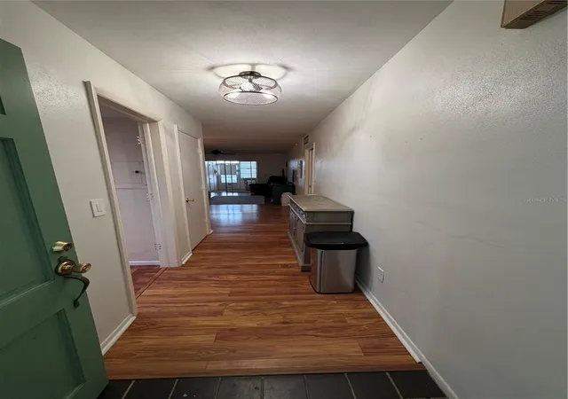 Listing Photo 4 - Condo for sale in building located at 200 Glennes Ln, DUNEDIN, FL 34698 - Unit #114