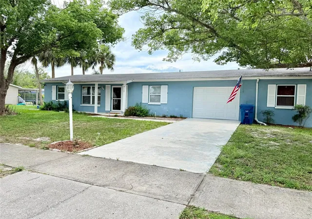 Photo 3 of Single family home for sale at 9129 Sewell Ln, Spring Hill, FL 34608 | MLS# TB8516727 | Listing updated on 2026-10-08