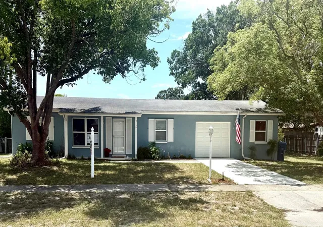 Photo 1 of Single family home for sale at 9129 Sewell Ln, Spring Hill, FL 34608 | MLS# TB8516727 | Listing updated on 2026-10-08