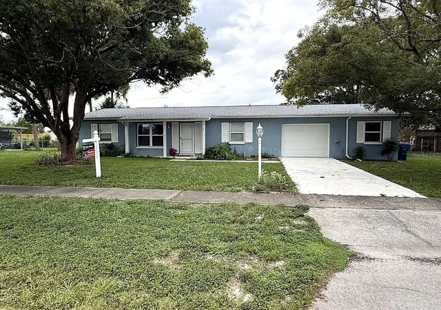 Photo 2 of Single family home for sale at 9129 Sewell Ln, Spring Hill, FL 34608 | MLS# TB8516727 | Listing updated on 2026-10-08
