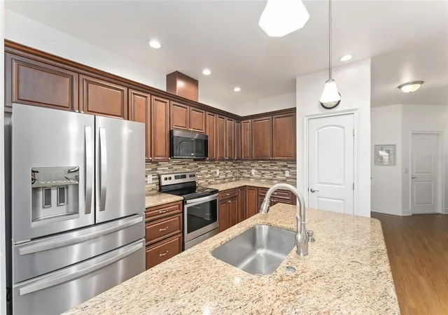 5th image of 12938 Nw 11Th Pl, Newberry, FL 32669 | MLS# GC540994