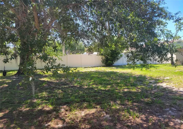 26th image of 12095 102nd Ave, Largo, FL 33778 | MLS# TB8516737