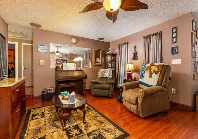 3rd image of 12095 102Nd Ave, Largo, FL 33778 | MLS# TB8516737