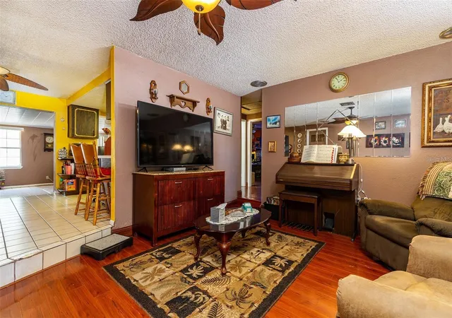 4th image of 12095 102Nd Ave, Largo, FL 33778 | MLS# TB8516737