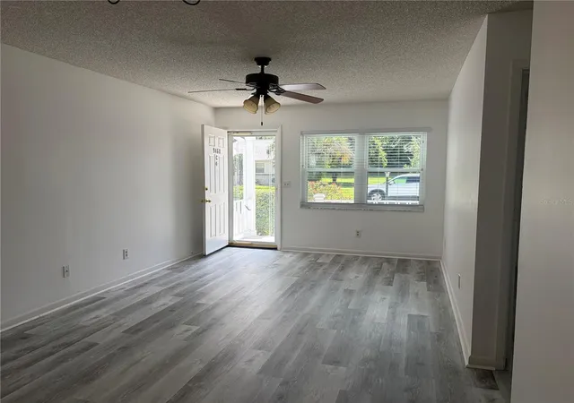 Photo 3 of House for sale at 9460 SW 84th Terrace #C, Ocala, FL 34481 | MLS# OM726197 | Listing updated on 2026-09-19
