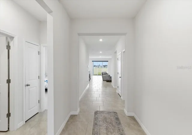 4th image of 1413 Tropical Oasis Ave, Plant City, FL 33565 | MLS# TB8516751
