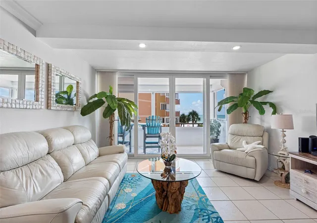 4th image of 17920 Gulf Blvd #302, Redington Shores, FL 33708 | MLS# TB8516757