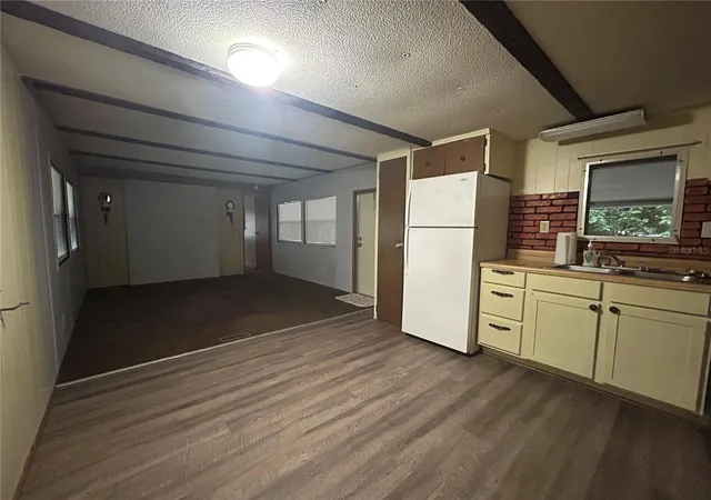 Photo 3 of Manufactured home for sale at 9640 SE 161st Place, Summerfield, FL 34491 | MLS# G5113438 | Listing updated on 2026-08-31