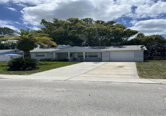 2nd image of 4813 Dogwood St, New Port Richey, FL 34653 | MLS# W7886517