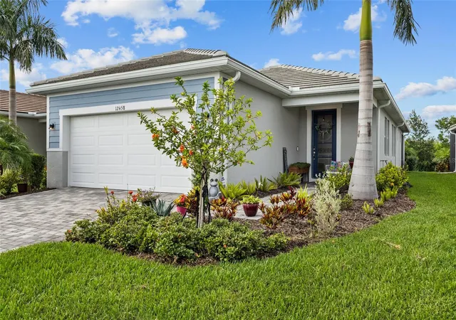 Photo 1 of Single family home for sale at 12458 Somatic Ct, Venice, FL 34293 | MLS# N6144638 | Listing updated on 2026-10-16